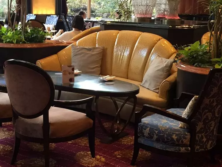 週末は１日ホテル面談