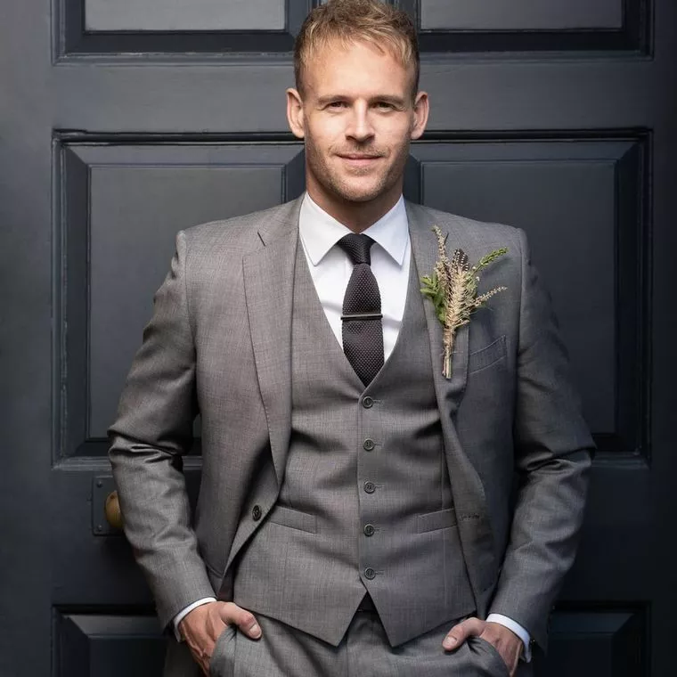 相手の職業は大丈夫？