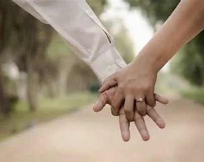 みろく結婚相談所「悪いお見合いお見せします。」-2