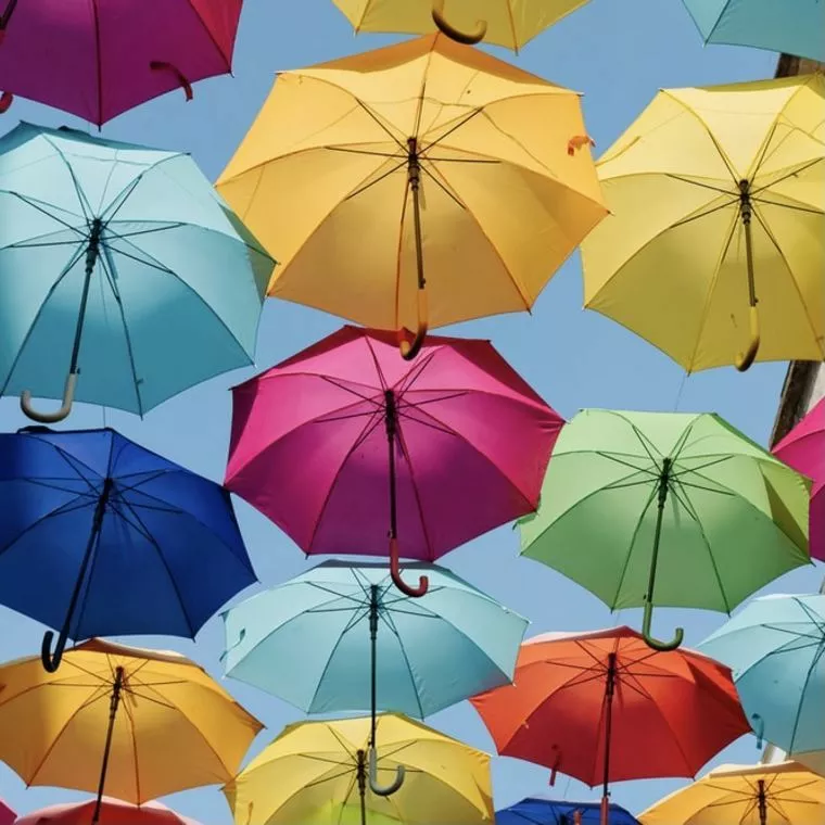 お見合いで好印象を与える色は○○だ！～色が与える印象～