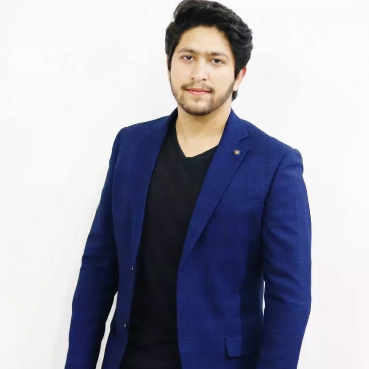 ジャケットは、夏でも男の必需品！