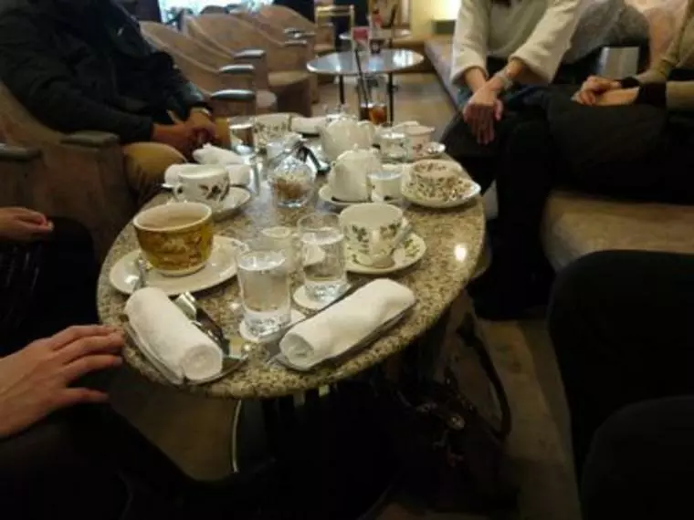 成婚者を招いての交流会　難波にて