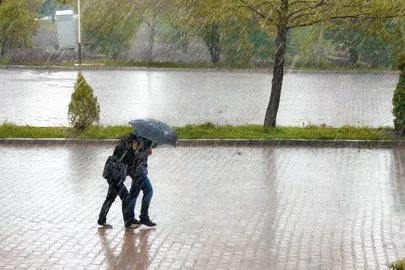 ブランセル「梅雨時に気をつけたいお見合い待ち合わせ時間への遅刻」-3