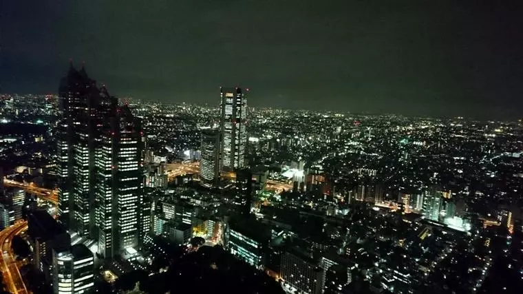 都庁でデートはいかが