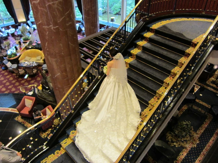 結婚して人生の幸福度をアップする