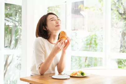 結婚相談所インフィニ 青山結婚予備校「婚活は恋愛事情に関係している？最近の動向について」-2