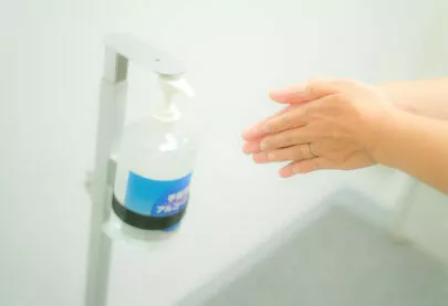 アーチ結婚相談室「駅出口から25歩のオフィス！」-2