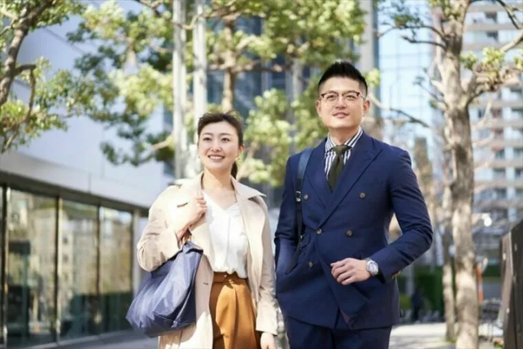 私の42歳婚活、お見合い終了後、乗り換え駅まで一緒に行く
