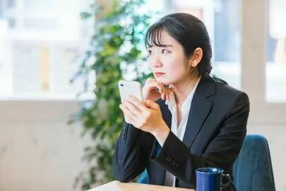 ブライダルサロン・テラス「アプリ・結婚相談所、申し込みは年上男性ばかり。年下が良い」-3