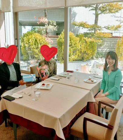 マリッジメディア「34歳女性会員様♡活動1年34歳同い年男性と感動のご成婚」-2