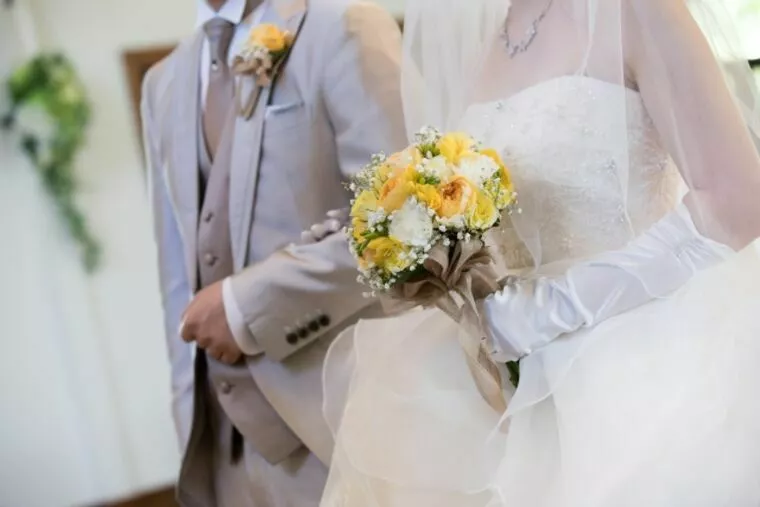 コロナが落ち着いているが、新婚旅行で海外旅行はまだ難しい