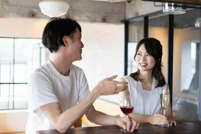 結婚相談所インフィニ 青山結婚予備校「出会いの場を社会人がないと思う理由と出会うための方法」-2