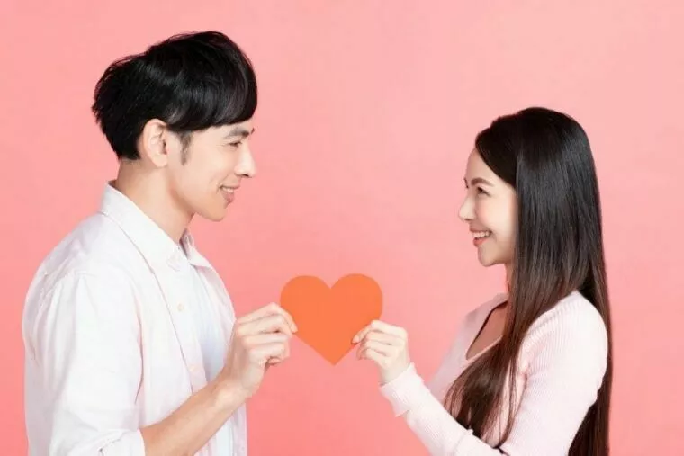 AIマッチングを活用した婚活のメリット・デメリット