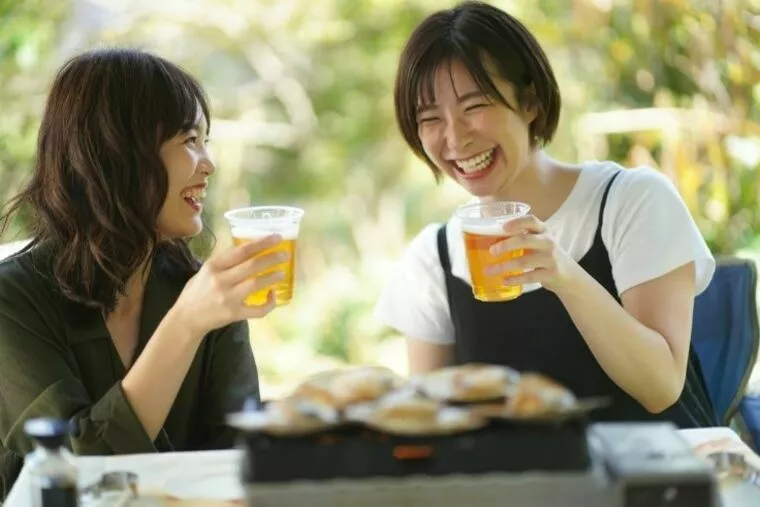 夏の出会いスポット3選をご紹介！婚活におすすめなのは？