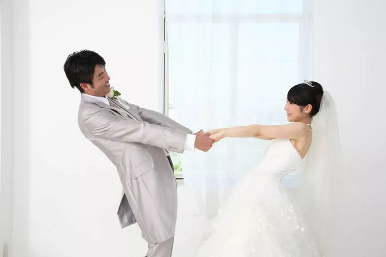 通常交際から真剣交際、そしてご成婚へ
