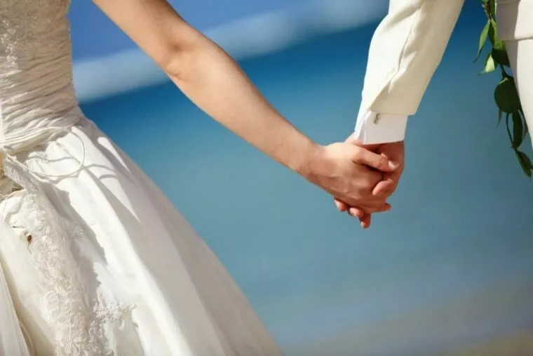 海が好きな結婚相手と出会いたい！夏の婚活ポイントも紹介