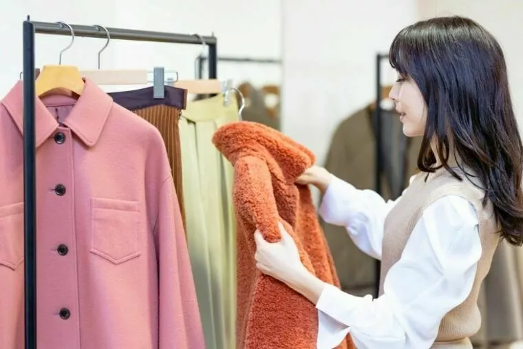 女性が秋にお見合いする際のおすすめのファッションとは？