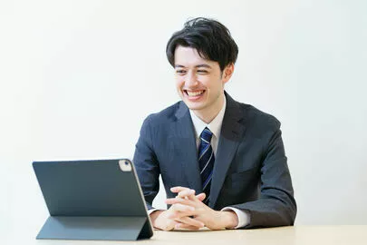 結婚相談所ピュアウェディング「海外から婚活はできる？海外駐在員ができる婚活方法」-3