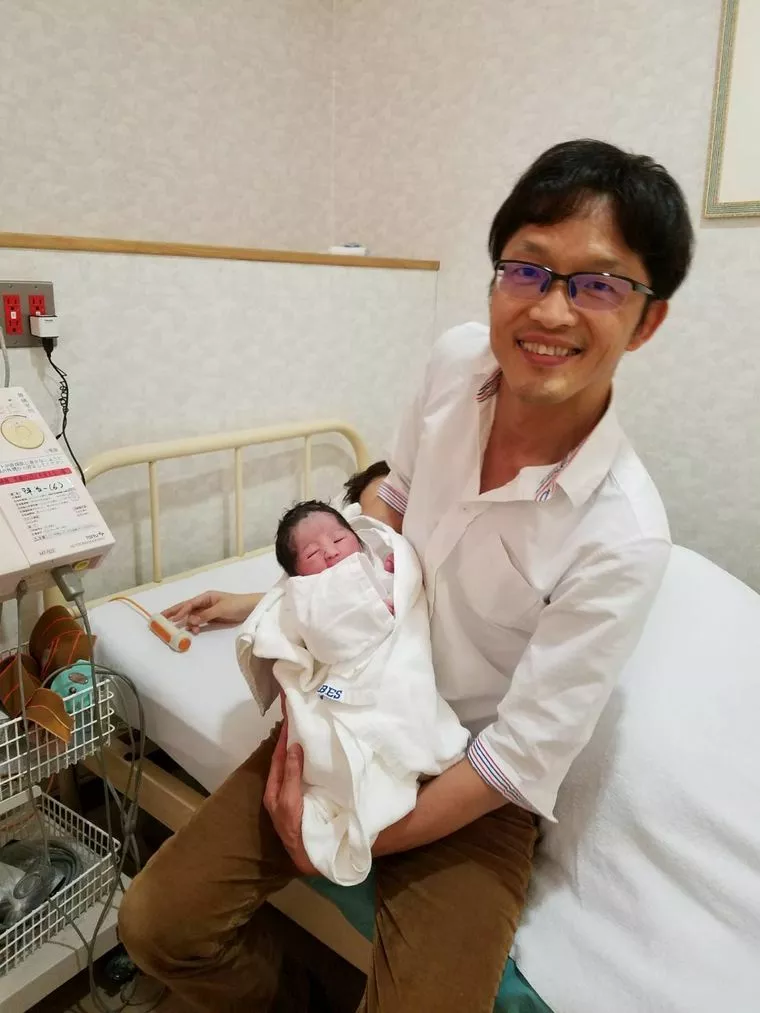 娘が誕生、出産立ち合い、すごく感動しました