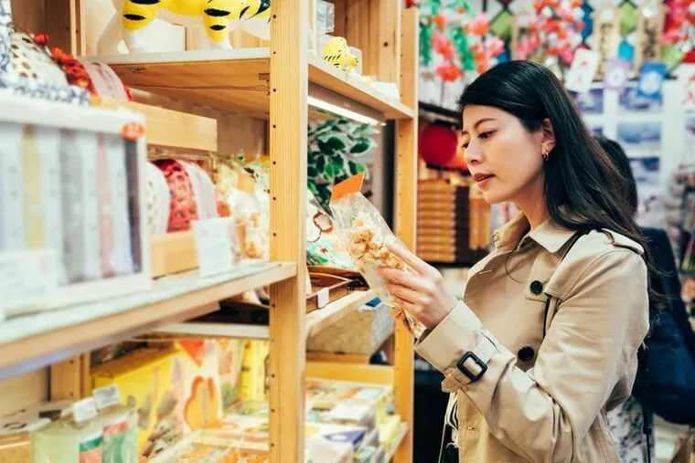 【婚活】お見合いで手土産は必要？印象の良いお土産を紹介