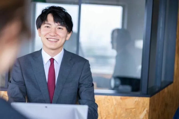 年収500万以上稼げる男性は普通以上です！