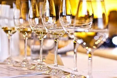 婚活サロン エンエルア「自分はお酒好きなのにお酒を飲まない相手との結婚はアリ!?」-2