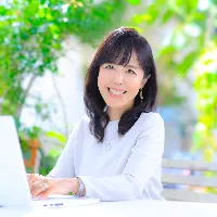 ララウエディングの担当カウンセラー写真
