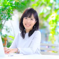 ララウエディングの担当カウンセラー写真