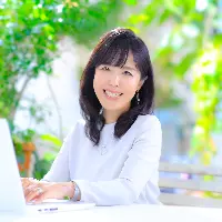 ララウエディングの担当カウンセラー写真