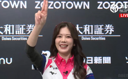 【2/23 Mリーグ2025-26 第2試合結果】高宮まりが東1局の親番で12000を決めると南3局ではダメ押しの満貫ツモが炸裂してトップを獲得！麻雀格闘倶楽部は同日連勝達成！