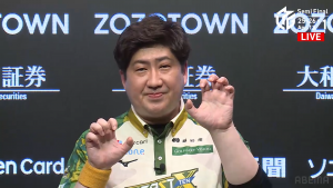 【4/13 Mリーグ2025-26 第1試合結果】仕掛けを多用して鋭い逆転!鈴木大介は親番の東2局にホウテイのアガリで12000を決めると打点のある仕掛けで押し切ってセミファイナル個人連勝!