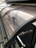 台風で破損したルーフ交換