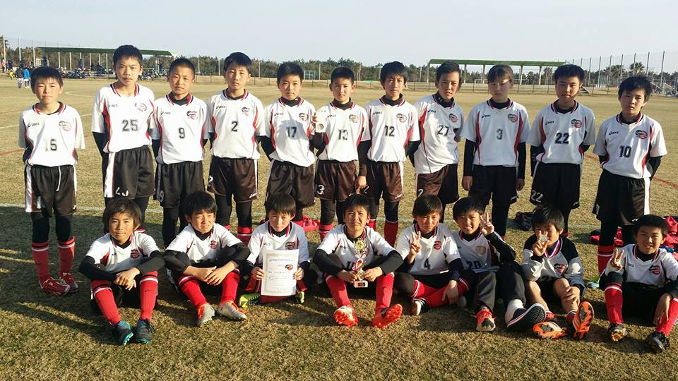 特定非営利活動法人 ｆｃ玉津 16年度 卒団生 22期生