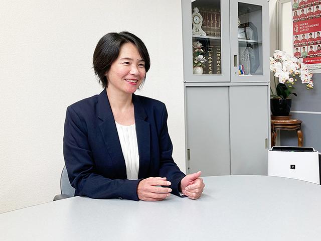 性の多様性を尊重する婚活支援を行う清水小百里の相談風景（イメージ）