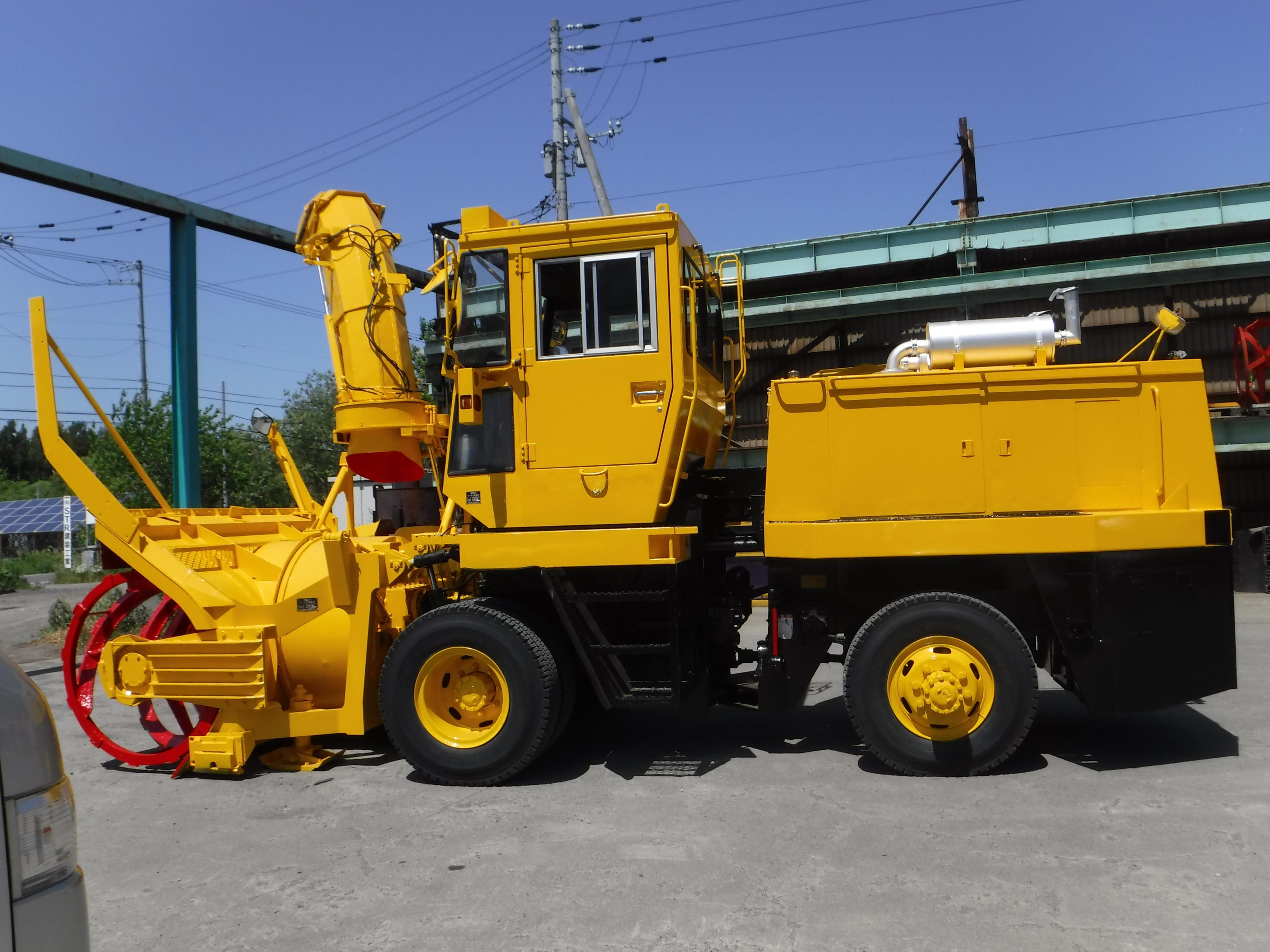 京和建機 中古車情報 1