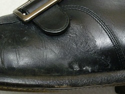 革靴銀浮き 塩でボコボコのクリーニング 東京 宅配ok