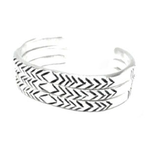 アーニー・リスター 3連シルバーバングル画像