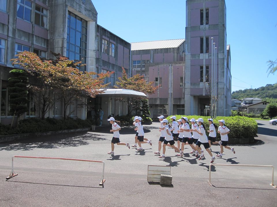 明光学園高等学校画像