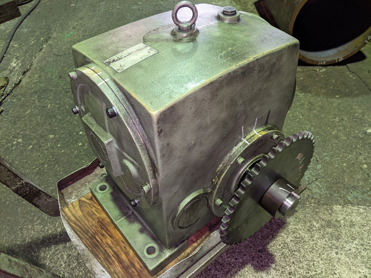 減速機の修理完了しました！ネジ歯車の製作が最大の山場でしたが慎重に対応したお陰で無事乗り越えれました！