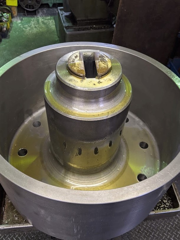 ブローチ盤でのキー溝加工は加工時間、安定感共に抜群です!