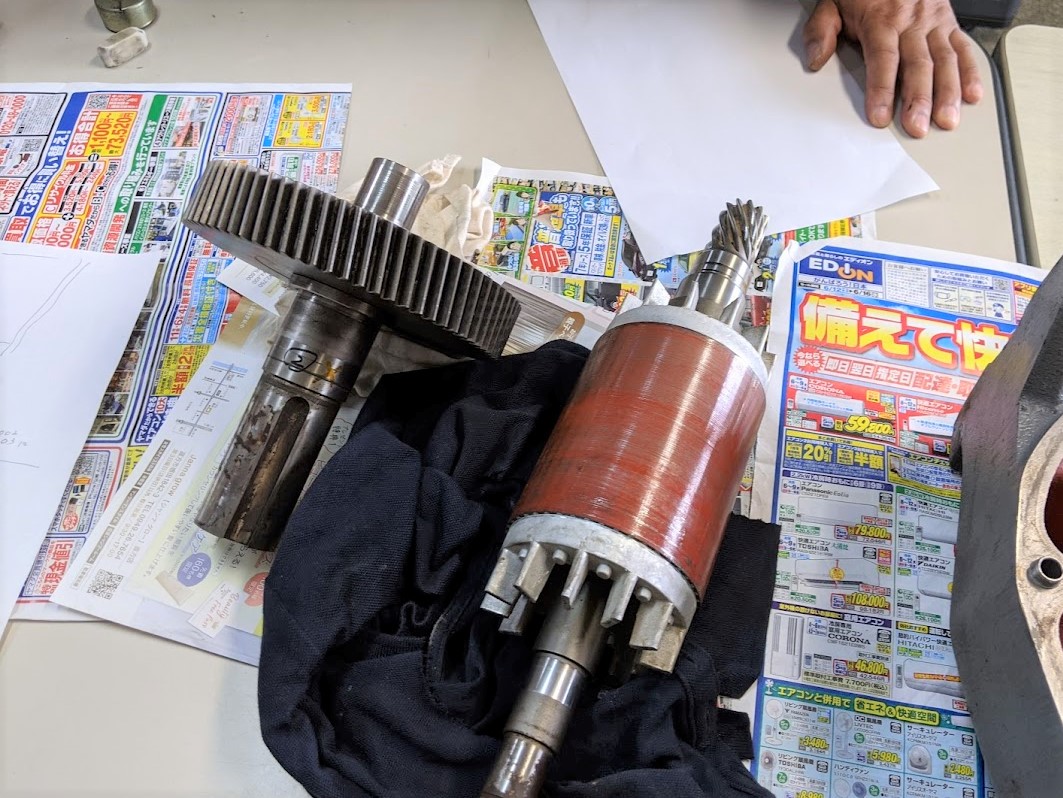 全パーツ一通りスケッチ&寸法測定します。