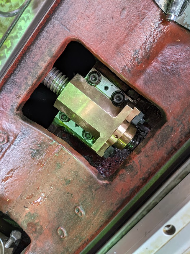 YZ-8Cに新作したY方向の送りネジ・ナットが無事装着完了!