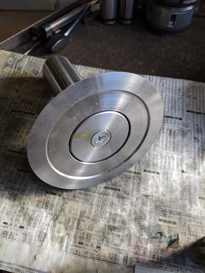 上手くいって欲しい！！自作のアンギュラーカッター。