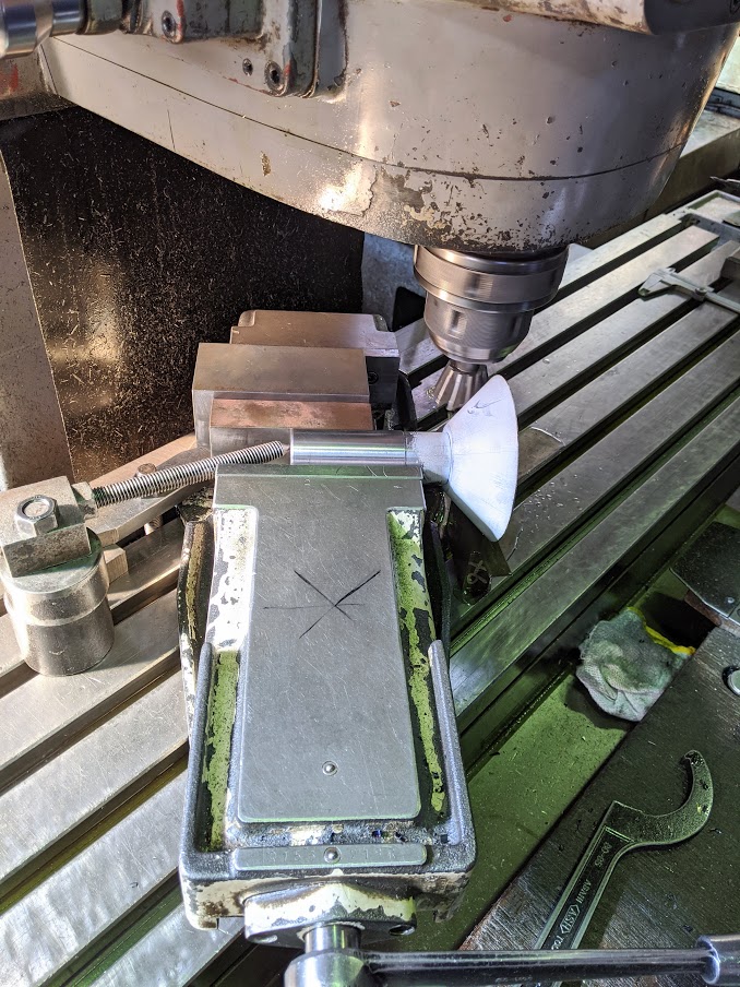 普通の鋼を刃物にするための加工を開始!