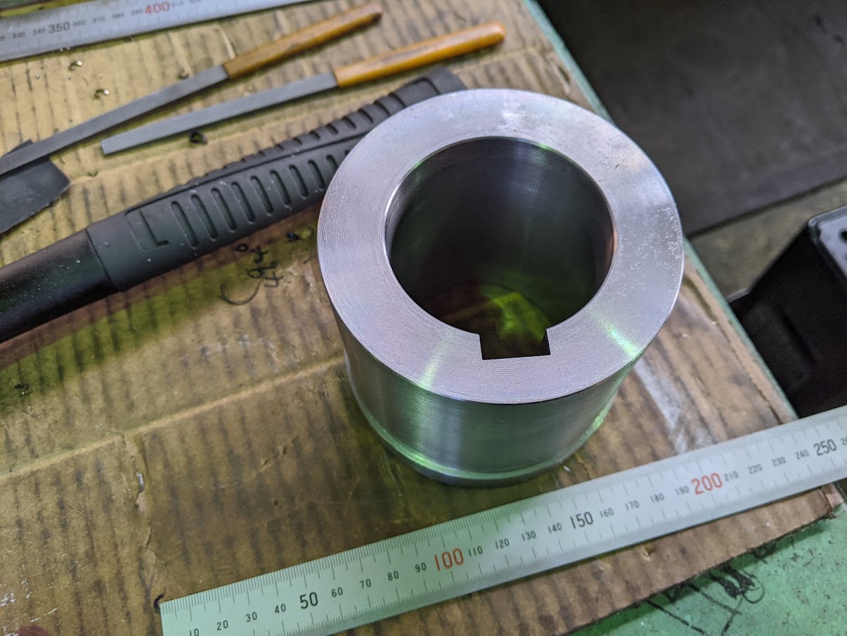 ボスの焼きバメ前の加工が完了。