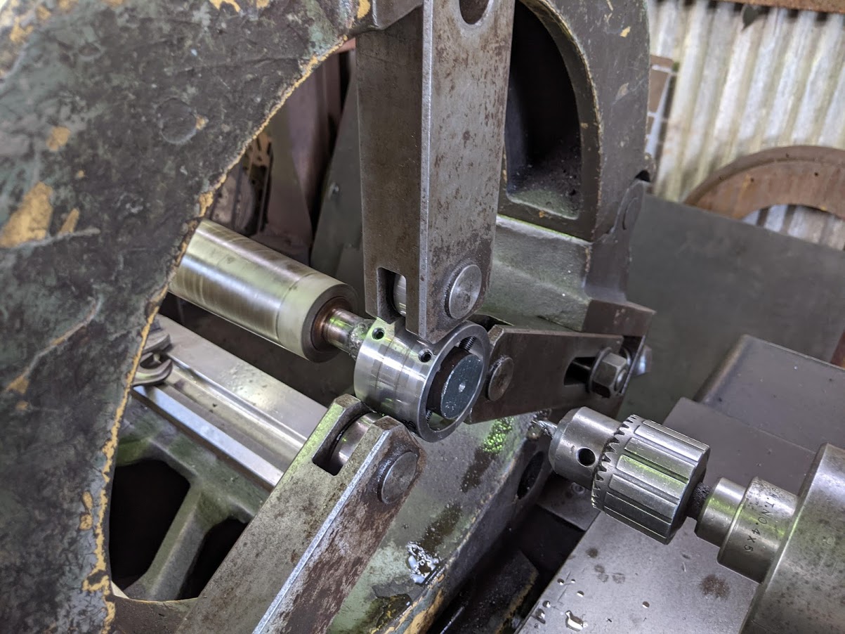 オニブリを使ってセンター押し。