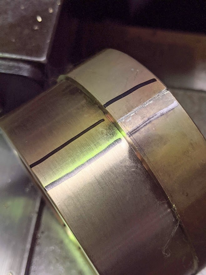 砲金の半割メタルのはんだ付け後に機械加工。問題なしです。