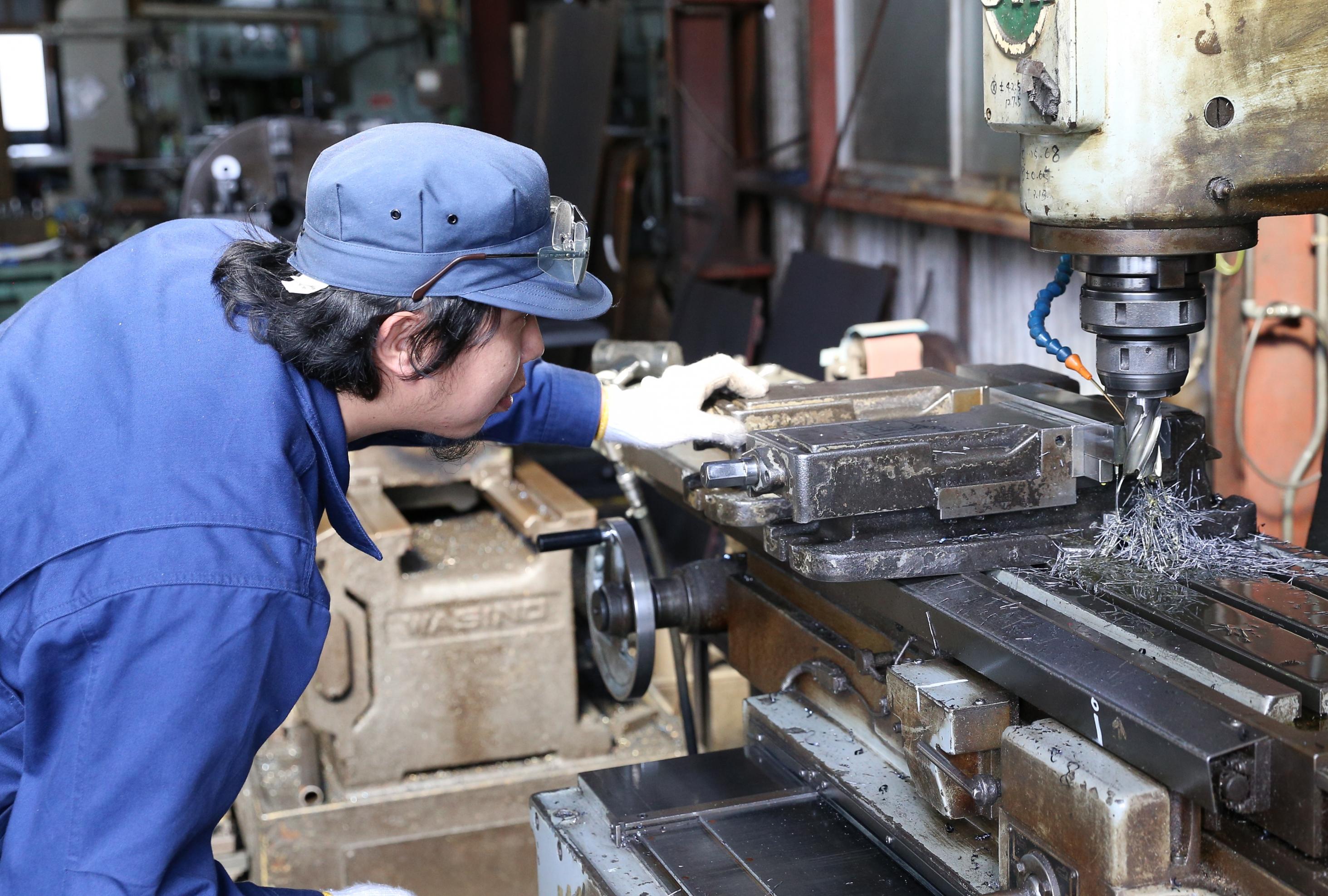 「ヒラメキ」の感性が抜群でササッと仕事をこなす。さらなる確実性が加わると・・・期待の職人。