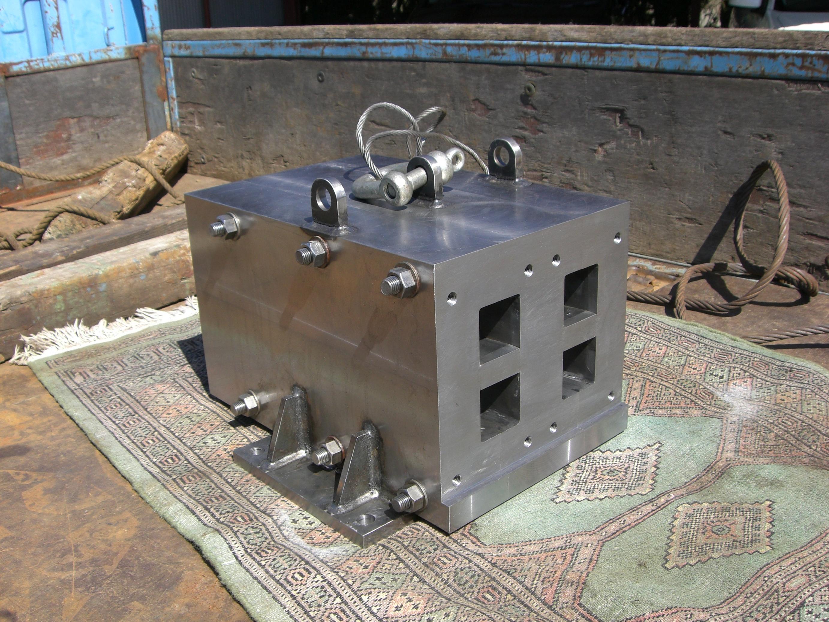 連続鋳造設備で使用される装置。