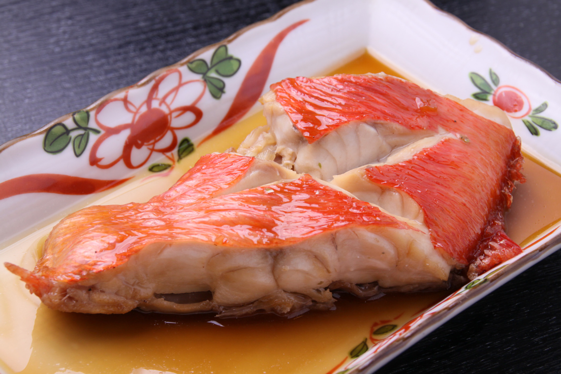 天然醸造醤油と魚の煮物